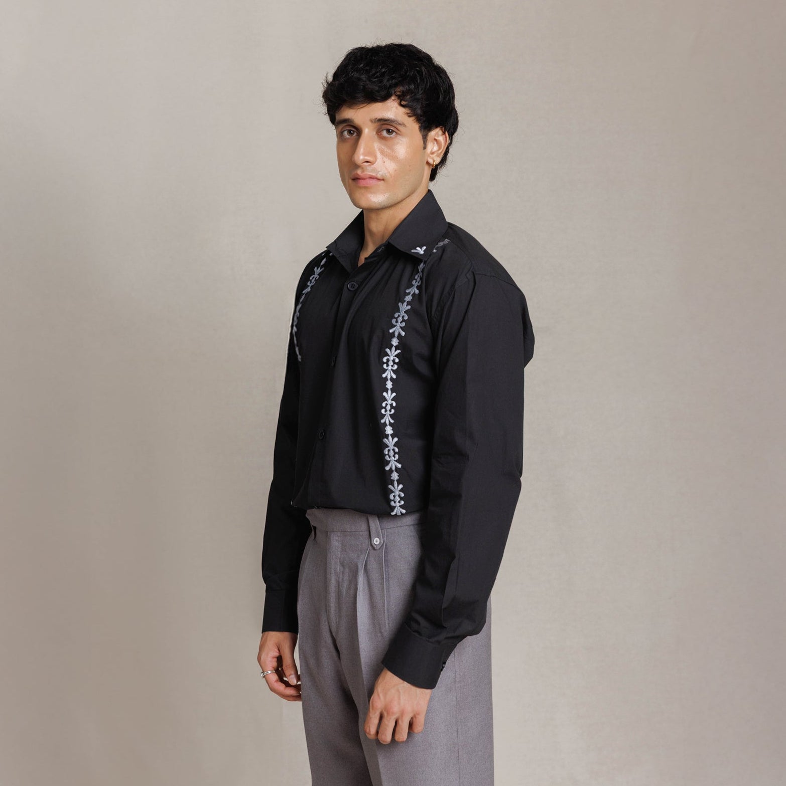 Sleek simplicity - Shirt