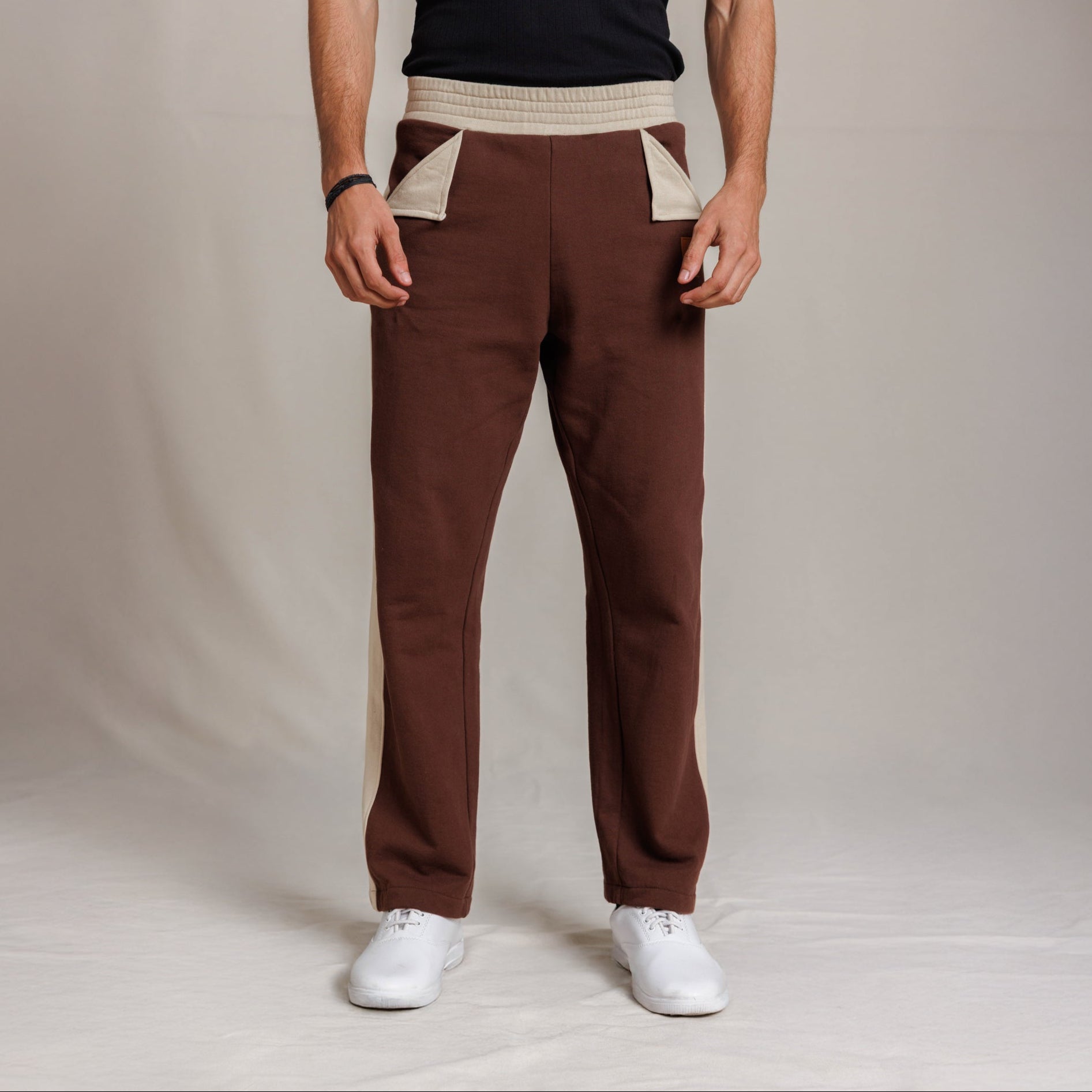 Hazel Grandeur - Brown Loose fit Sweatpant.