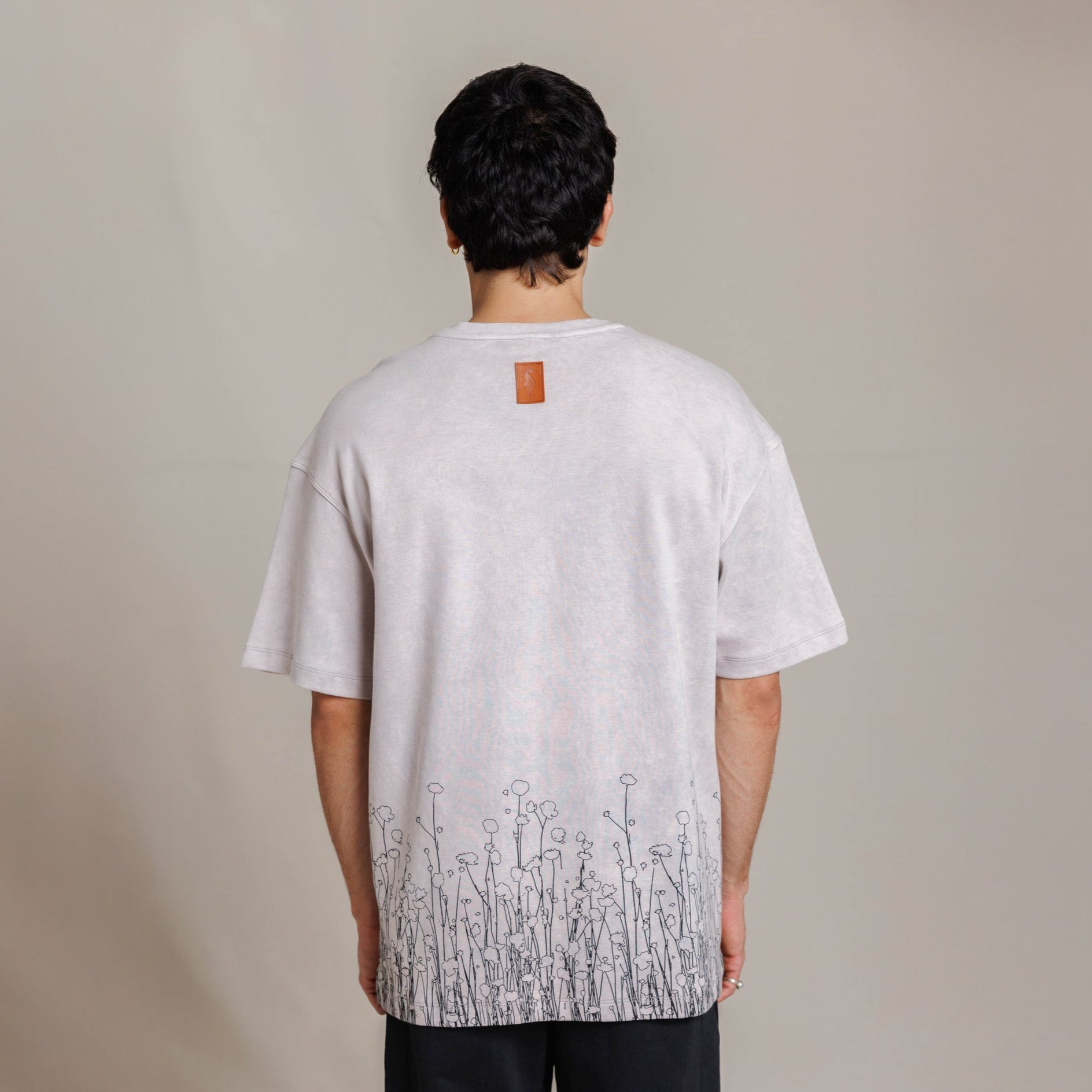 Dewlit Pirouette - Grey Oversized T Shirt